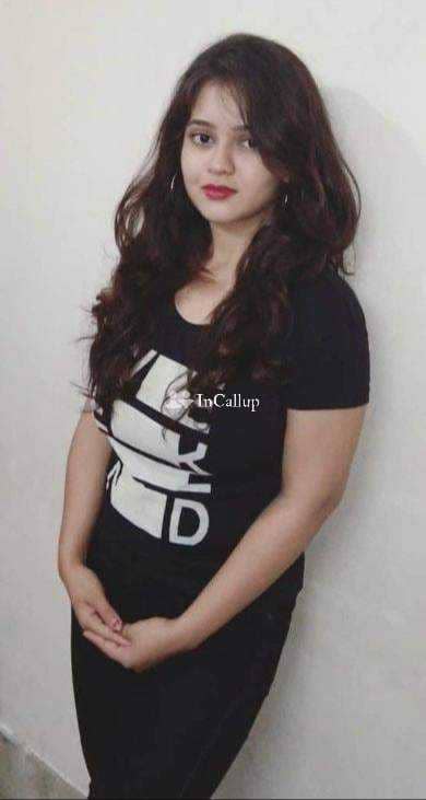 perfect black hair and brown eyes meet puja a charming eighteen year old call girls available for casual fun - Call Girls in Mau
