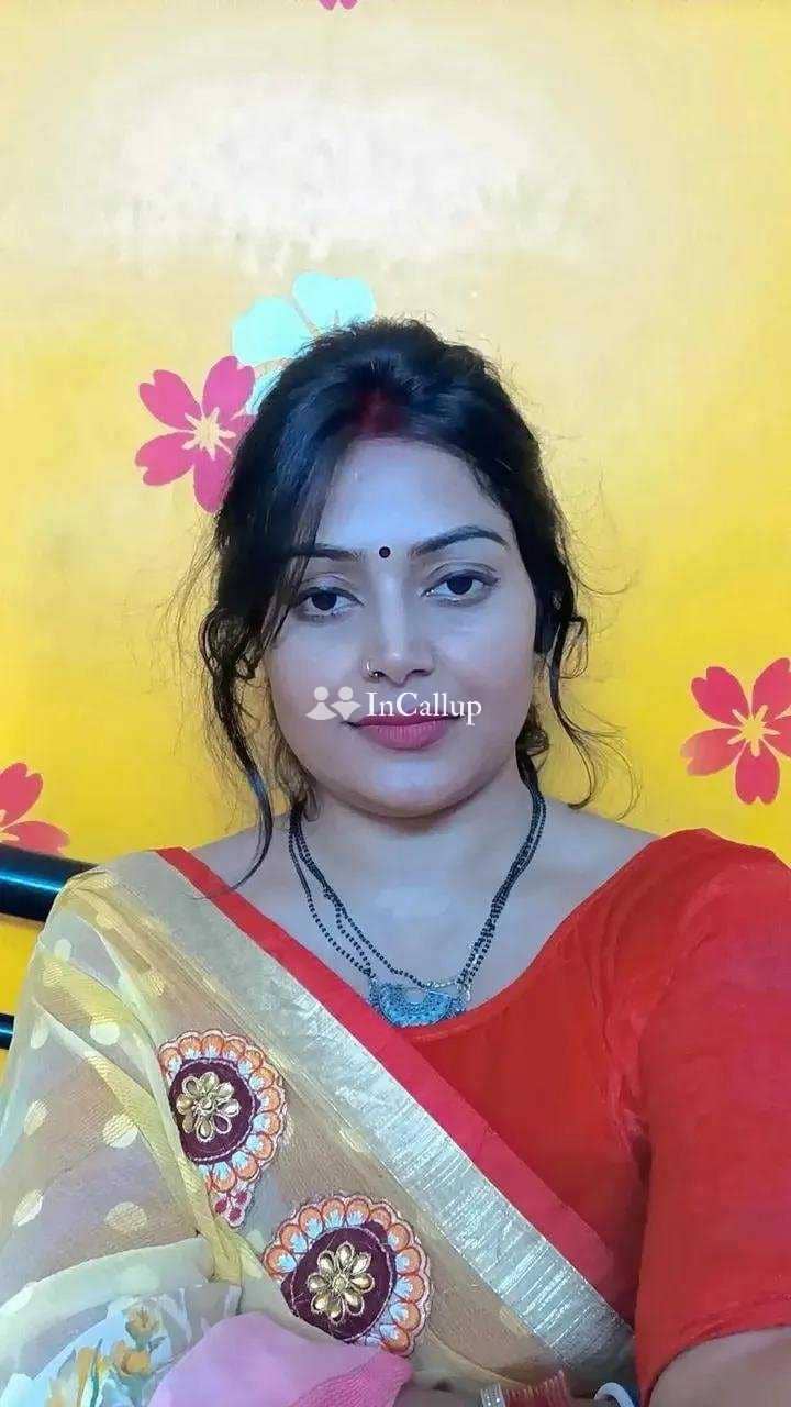 trusted escort from meerut perfect black hair and brown eyes fantasy available for both incall and outcall - Call Girls in Meerut