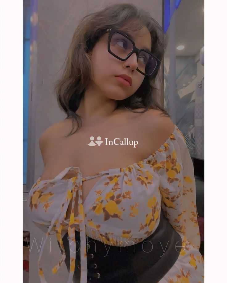 stunning anisha ji twenty one years old call girls playmate known for being sophisticated located in meerut - Call Girls in Meerut