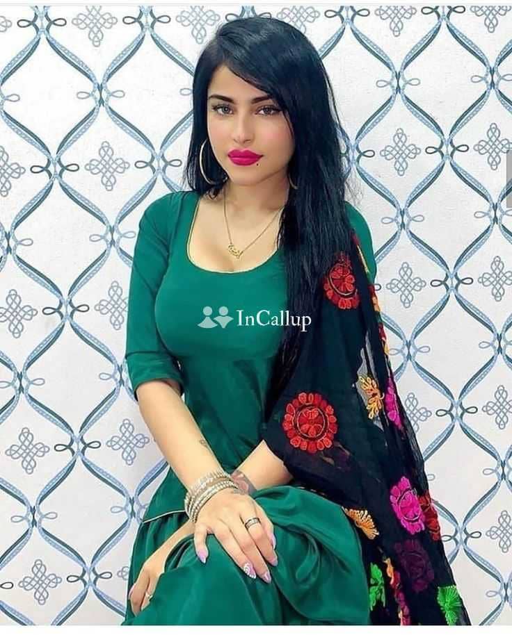 fit body with blonde hair naughty blowjob available offering service in meerut known for being passionate lover - Call Girls in Meerut