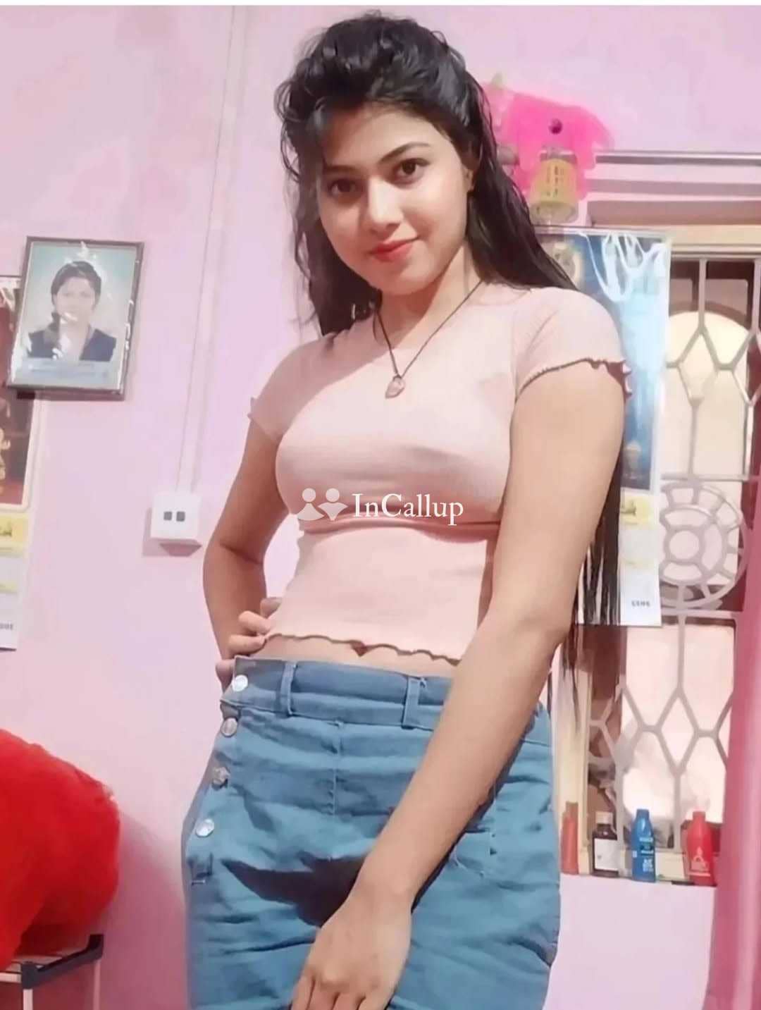 charming brunette eyes and hazel hair available now trusted reliable service - Call Girls in Meerut