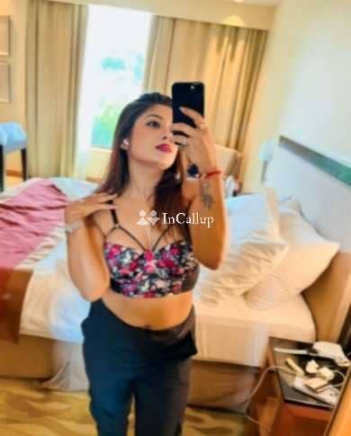 luxury model town escorts twenty two year old call girls model glamorous black hair and brown eyes - Call Girls in Model Town