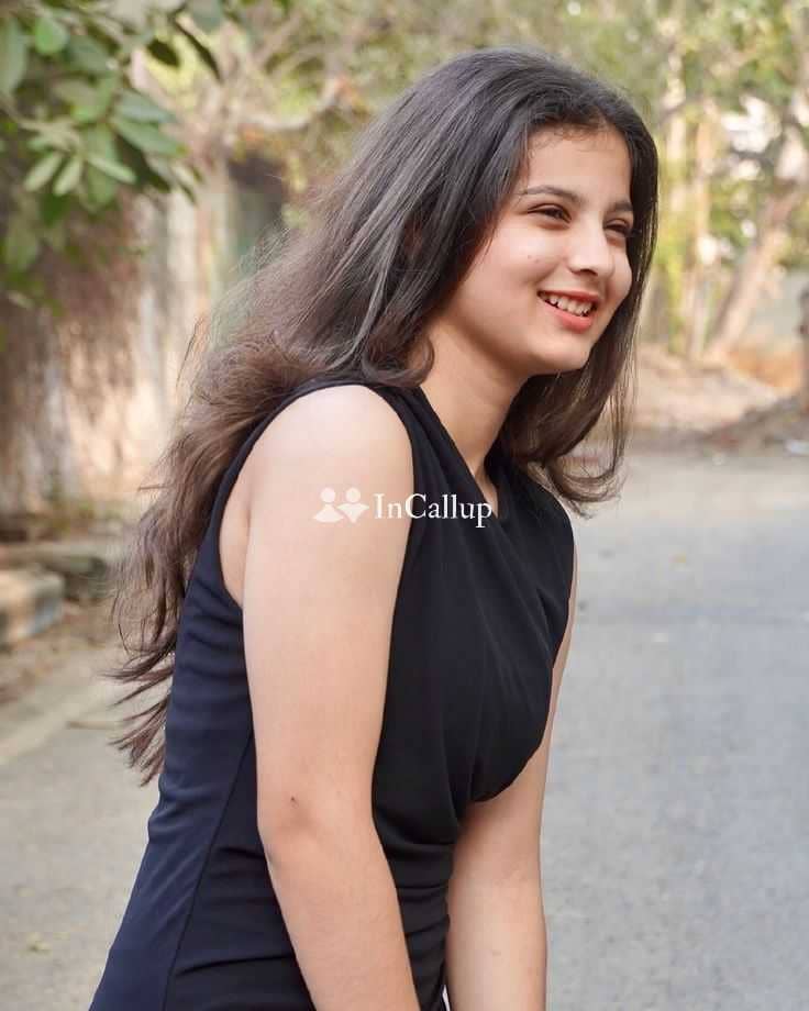 pretty brunette hair and brown eyes available now trusted reliable service - Call Girls in Moga