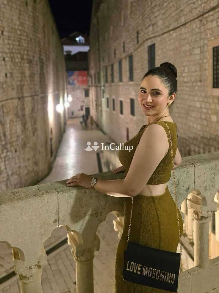 your dream girl maya twenty three years old call girls lover available for available anytime - Call Girls in Motihari