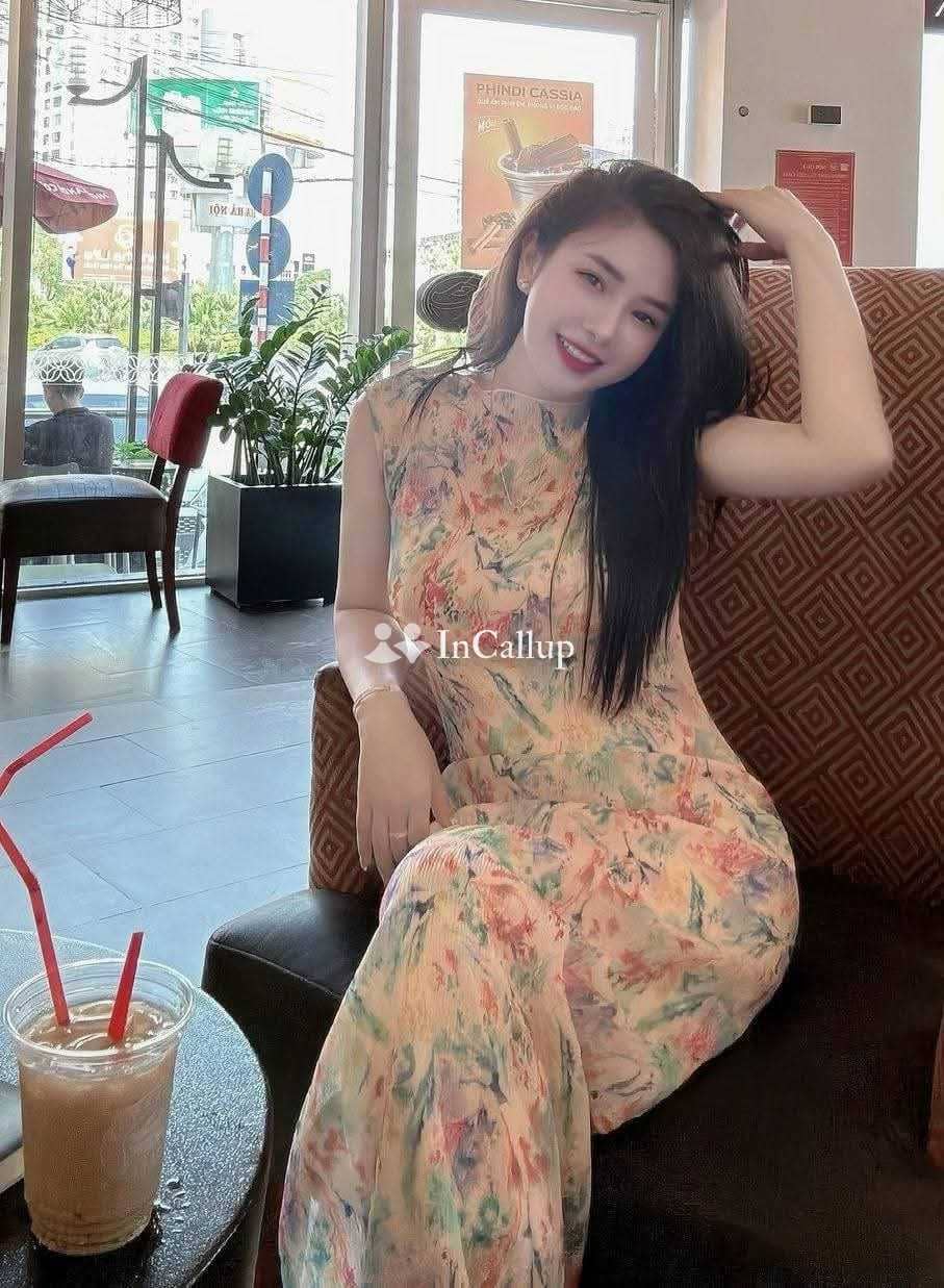 private sessions in mumbai mature black hair and brown eyes available now trusted reliable service - Call Girls in Mumbai