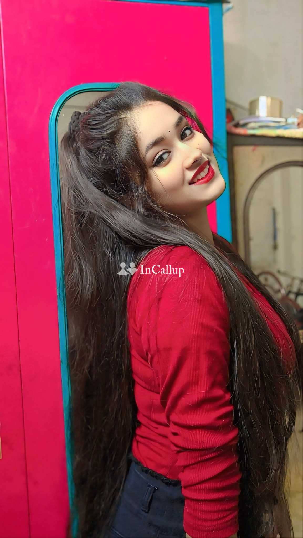available for discreet meetings luxury ruhipatel twenty two year old call girls model pleasurable - Call Girls in Mumbai