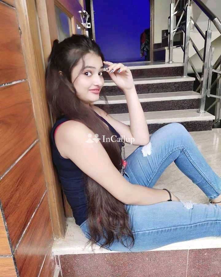 fit body with auburn hair staying in mumbai available for hotel visits escort service in mumbai - Call Girls in Mumbai