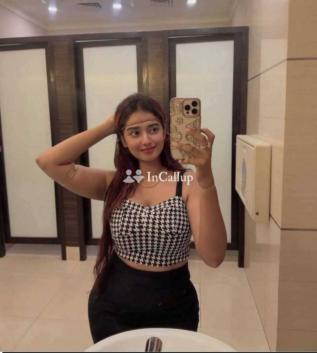 based in mumbai delightful black eyes and brown hair available now trusted reliable service - Call Girls in Mumbai