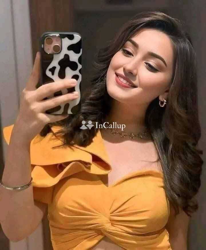 known for being reliable with curvy figure and black eyes available for available 24x7 - Call Girls in Mumbai