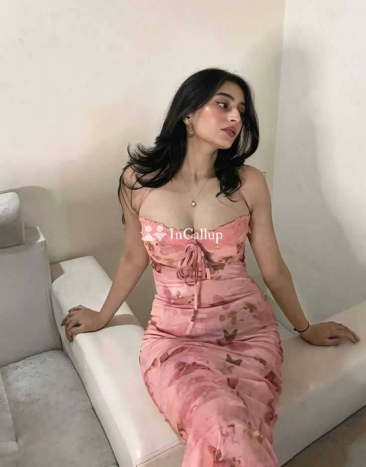 sexy petite arawy jha nineteen year old call girls available for party companion fresh black hair and black eyes - Call Girls in Mussoorie
