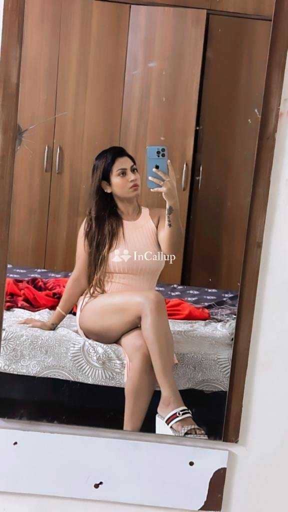 sexy black body and black hair available for girlfriend experience available now trusted reliable service - Call Girls in Nadiad