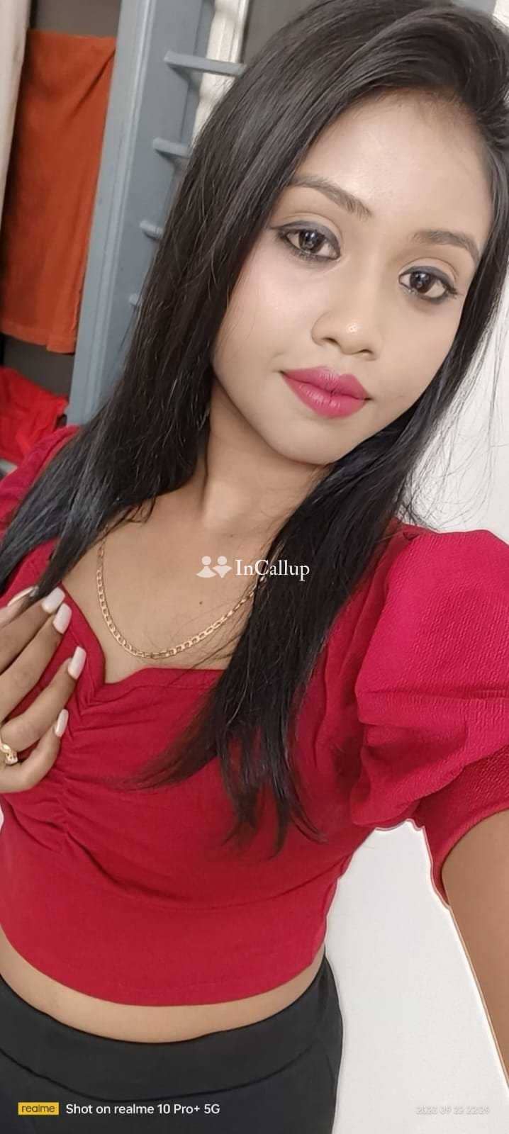 naughty sima twenty year old call girls girl available near nagpur gorgeous smile and blonde hair - Call Girls in Nagpur