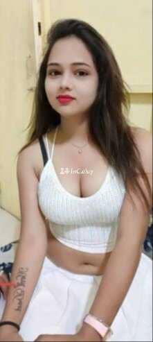 with slim body and black hair known for being smart companionship in nagpur available for hotel visits - Call Girls in Nagpur