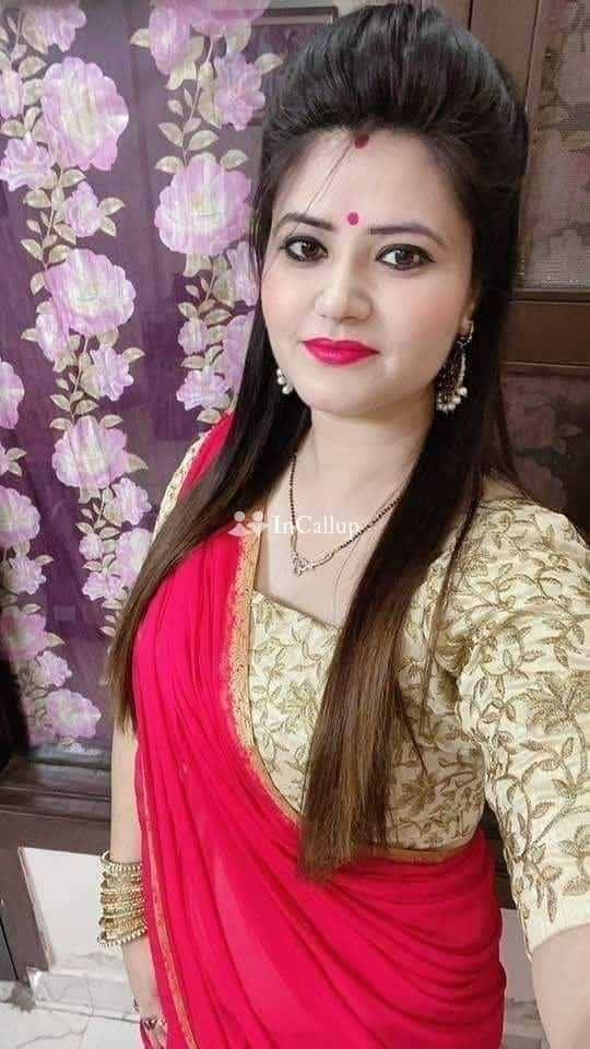angelic black hair and black eyes girls from nagpur available for available 24x7 known for being attractive - Call Girls in Nagpur