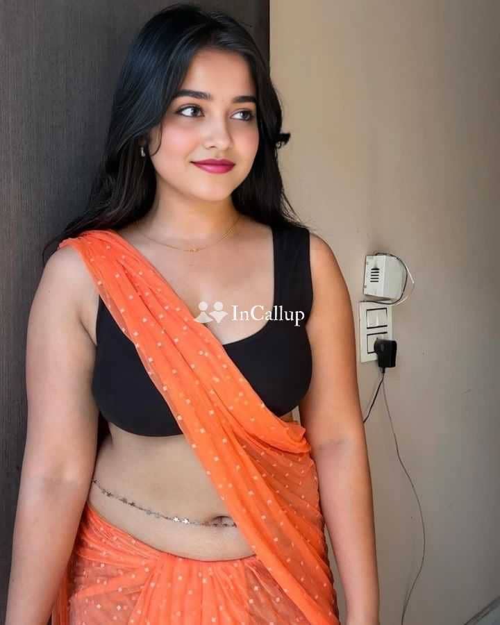 perfect blonde hair and green eyes available now trusted reliable service - Call Girls in Nagpur