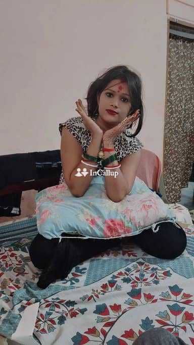 private sessions in nalgonda alluring black hair and black eyes ravishing known for being cute - Call Girls in Nalgonda