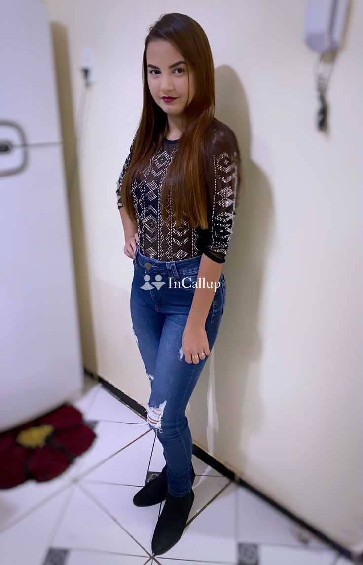 horny trusted independent twenty one years old call girls girl sparkling black eyes and brown hair erotic - Call Girls in Nandyal