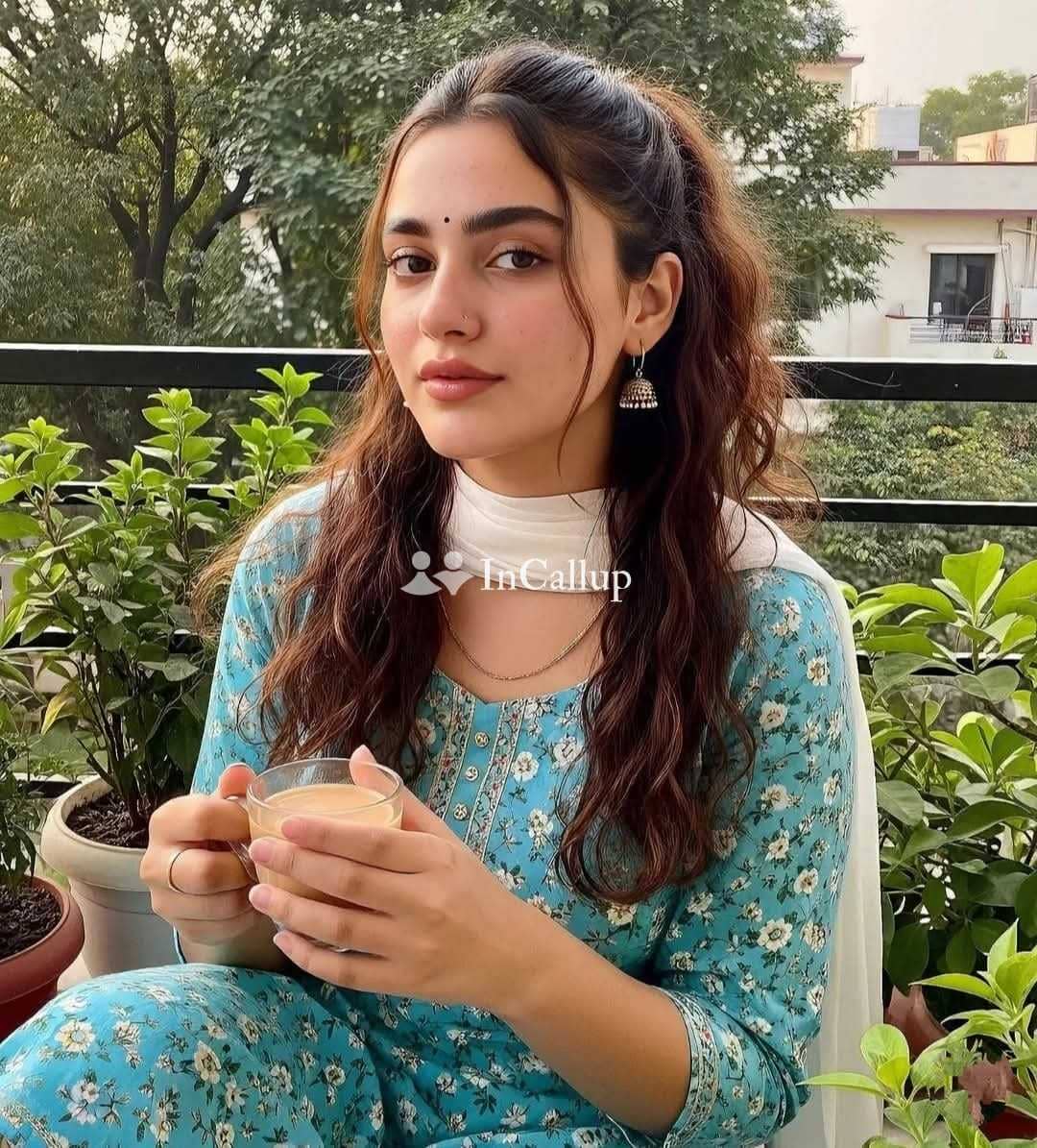 known for being magnetic magnetic gorgeous smile and black hair available for advance booking - Call Girls in Narayanpur