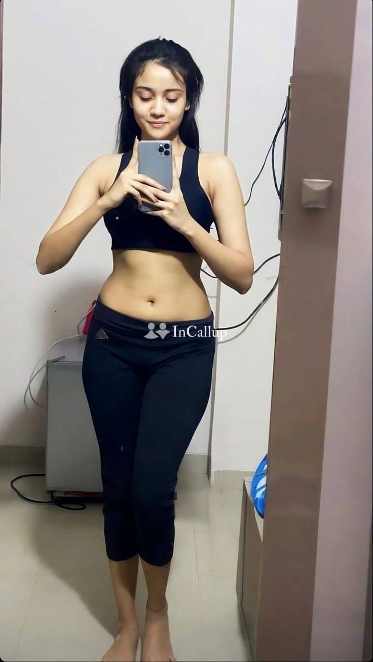 experience unforgettable moments with soni jha in nashik for an enticing girlfriend experience and passionate kisses - Call Girls in Nashik