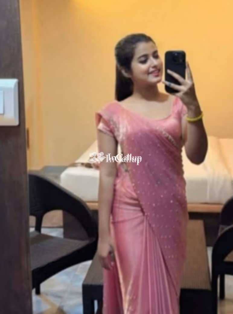 fit body with black hair available for short notice available available nearby nashik known for being flirty - Call Girls in Nashik