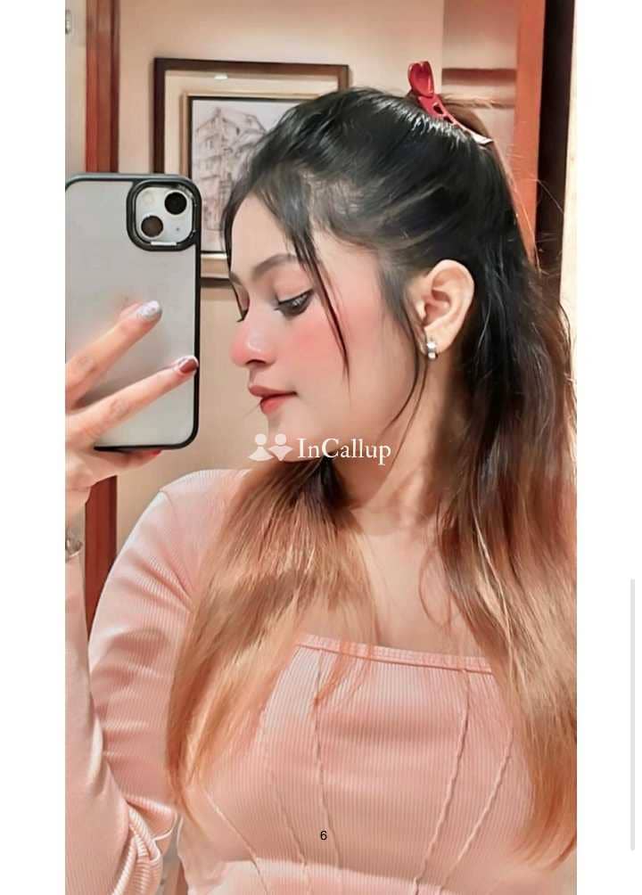 known for being affectionate sweet black eyes and black hair petite sex job twenty five year old call girls - Call Girls in New Delhi