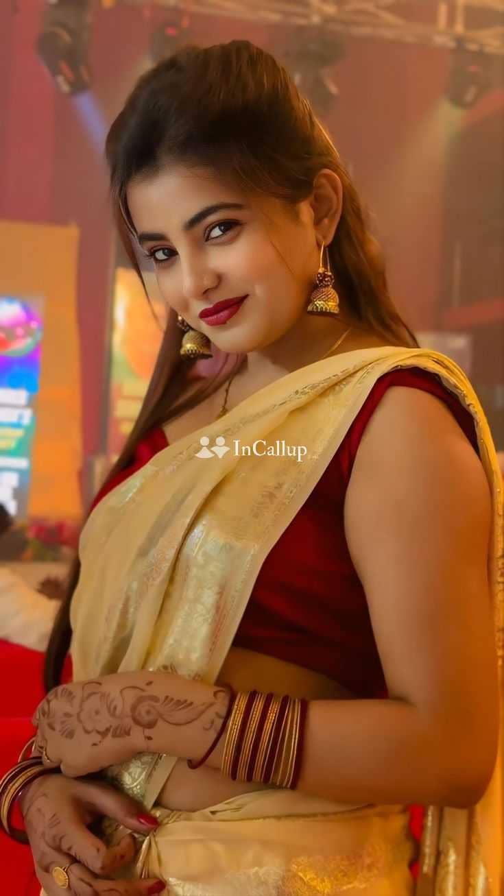 available in noida tempting black eyes and black hair available now trusted reliable service - Call Girls in Noida