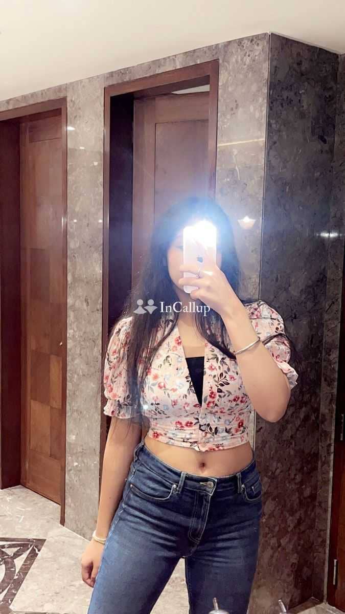lusty known for being affectionate friendly escort in noida available now trusted reliable service - Call Girls in Noida