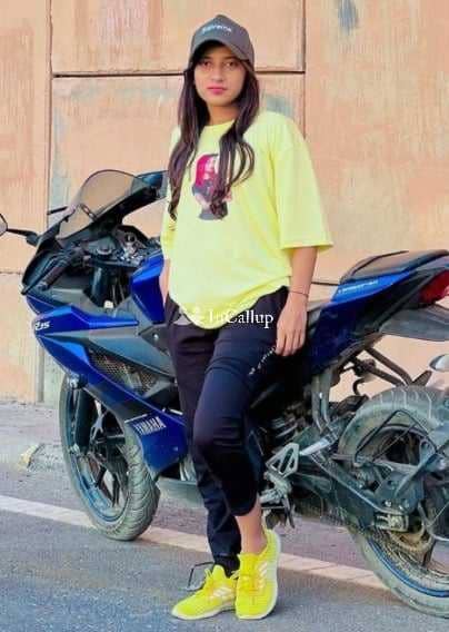 available for weekend fun noida escort service premium babe from noida known for being attractive - Call Girls in Noida