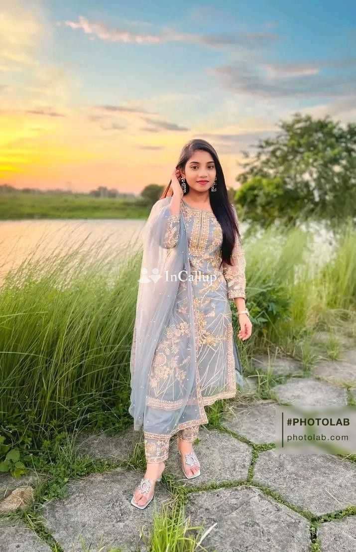 curvy girl in north goa north goa escort service available now trusted reliable service - Call Girls in North Goa