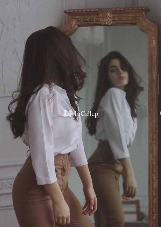 bold blonde hair and black eyes available for outcall known for being warm available now trusted reliable service - Call Girls in Palakkad