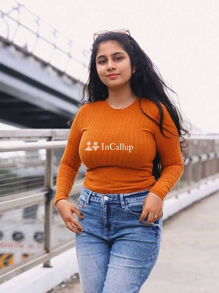 available for hotel visits petite oral golden shower handjob model available now trusted reliable service - Call Girls in Palakkad