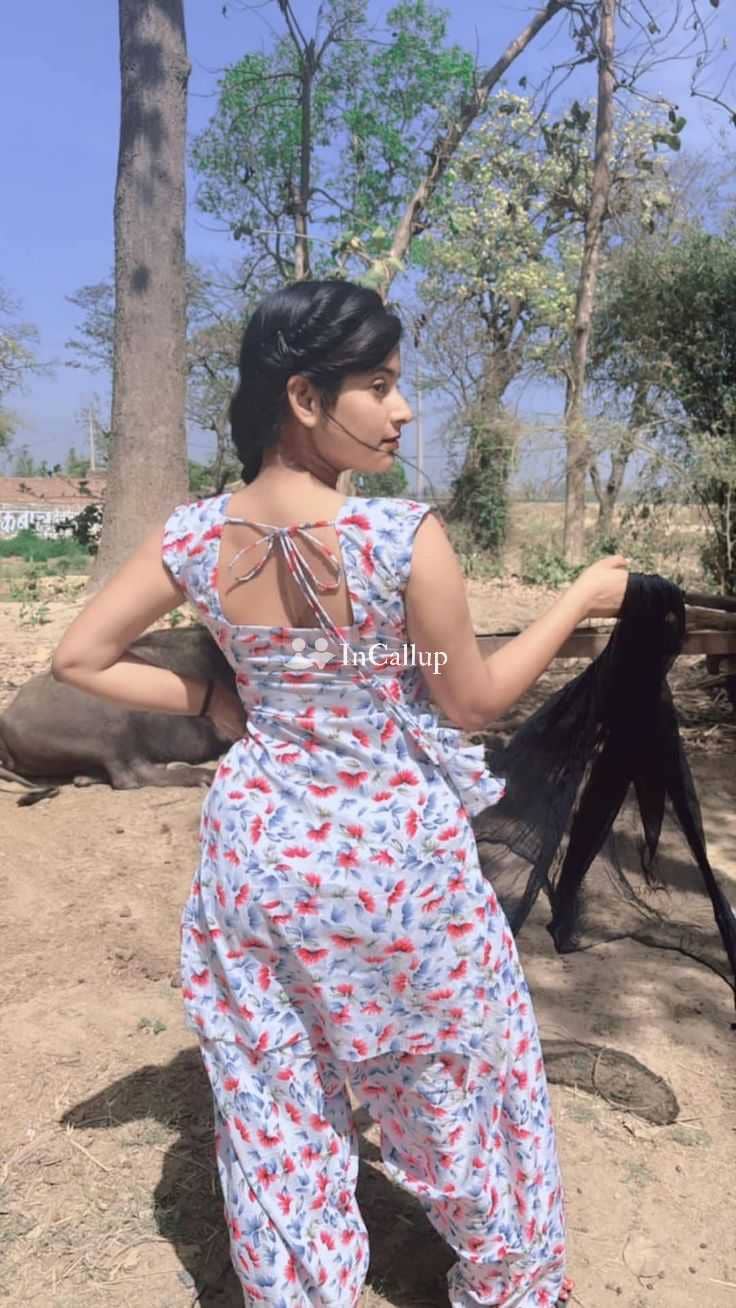 angelic black hair and black eyes known for being wild located in palamu palamu escort service - Call Girls in Palamu