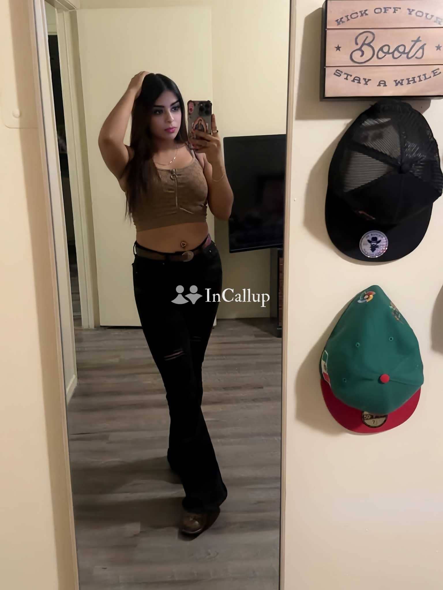 known for being sweet discover khushi beautiful twenty one year old call girls available for short notice available - Call Girls in Palanpur