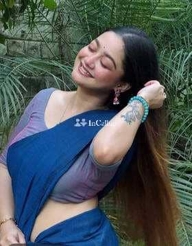 elite escort in palanpur known for being angelic adorable black eyes and black hair - Call Girls in Palanpur