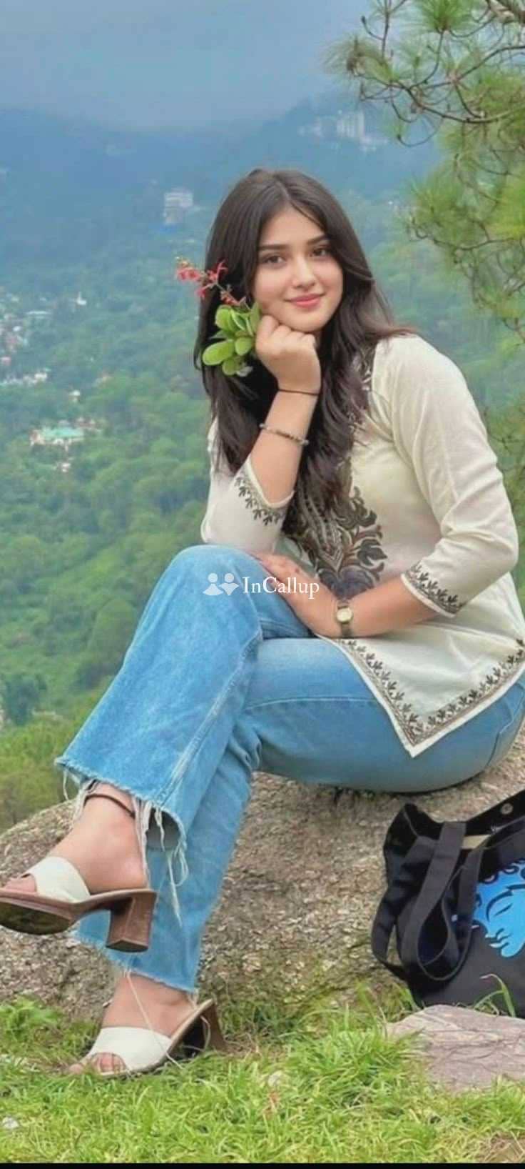 pretty black hair and brown eyes available for home visits available now trusted reliable service - Call Girls in Panaji