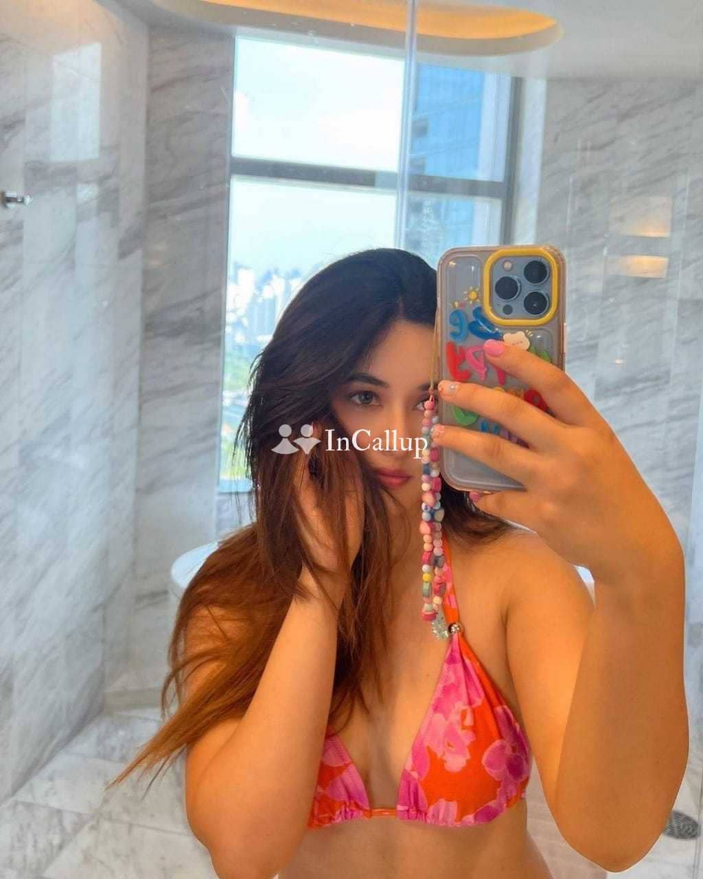 meet simran the twenty one year old call girls you desire hot escort service in paschim bardhaman - Call Girls in Paschim Bardhaman