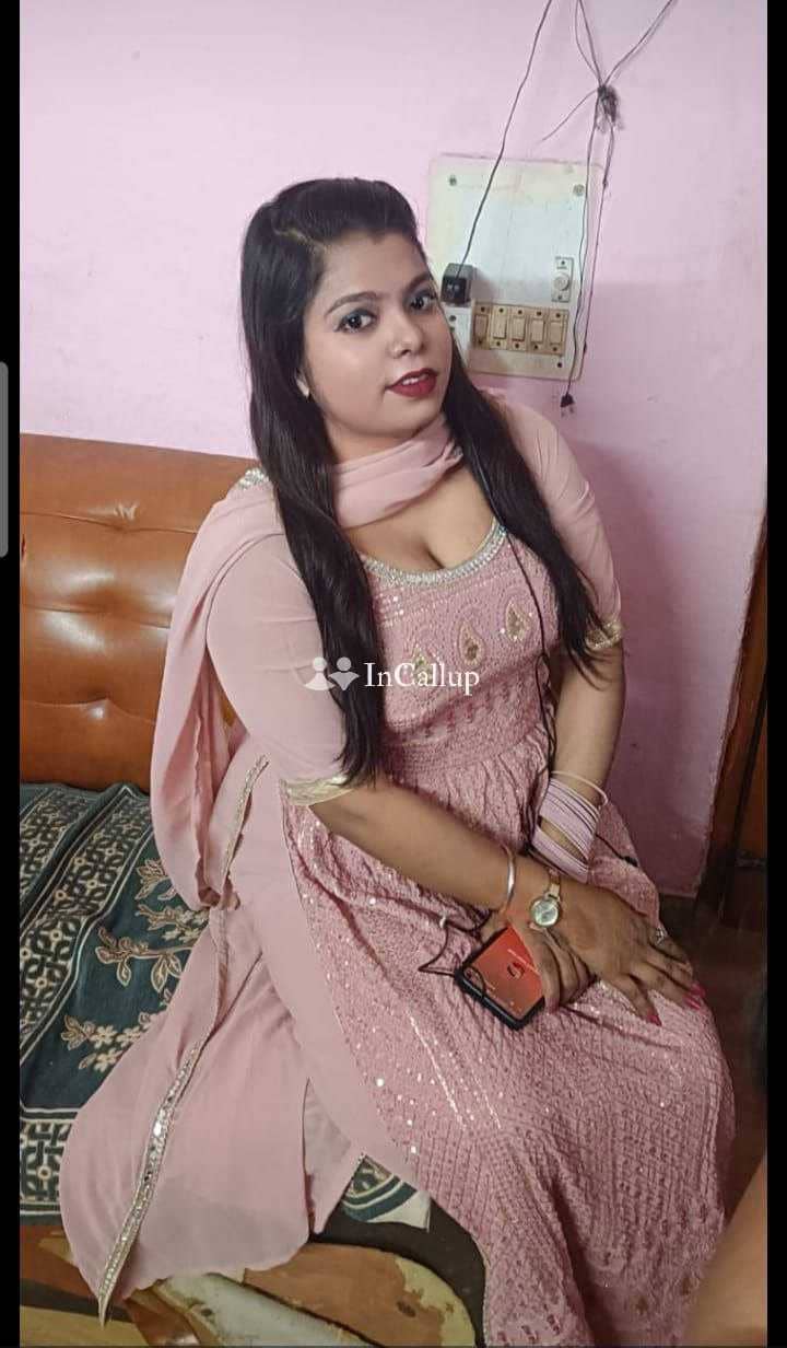 discover the enchanting puja rani in patna for a captivating girlfriend experience and more at 22 years old - Call Girls in Patna