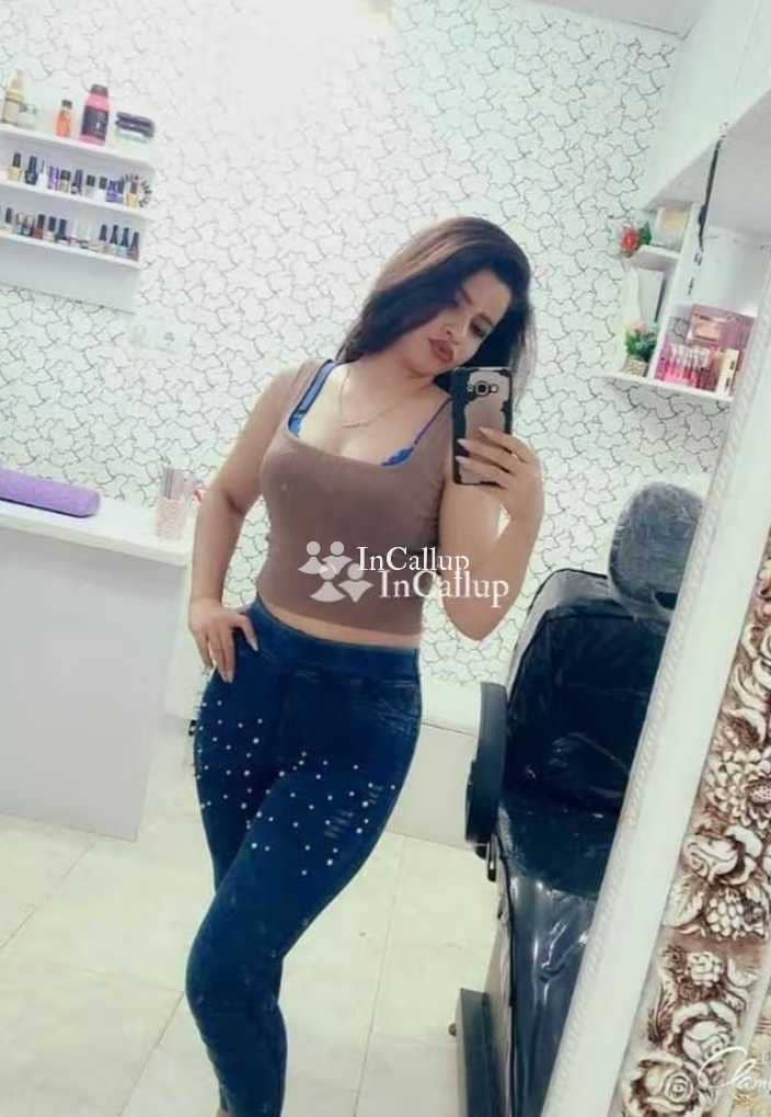 known for being professional voluptuous with black hair and black eyes available now trusted reliable service - Call Girls in Patna