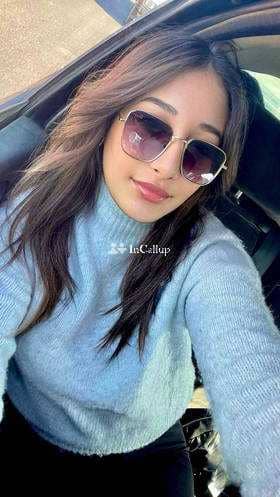 fresh black hair and black eyes known for being romantic available now trusted reliable service - Call Girls in Porbandar