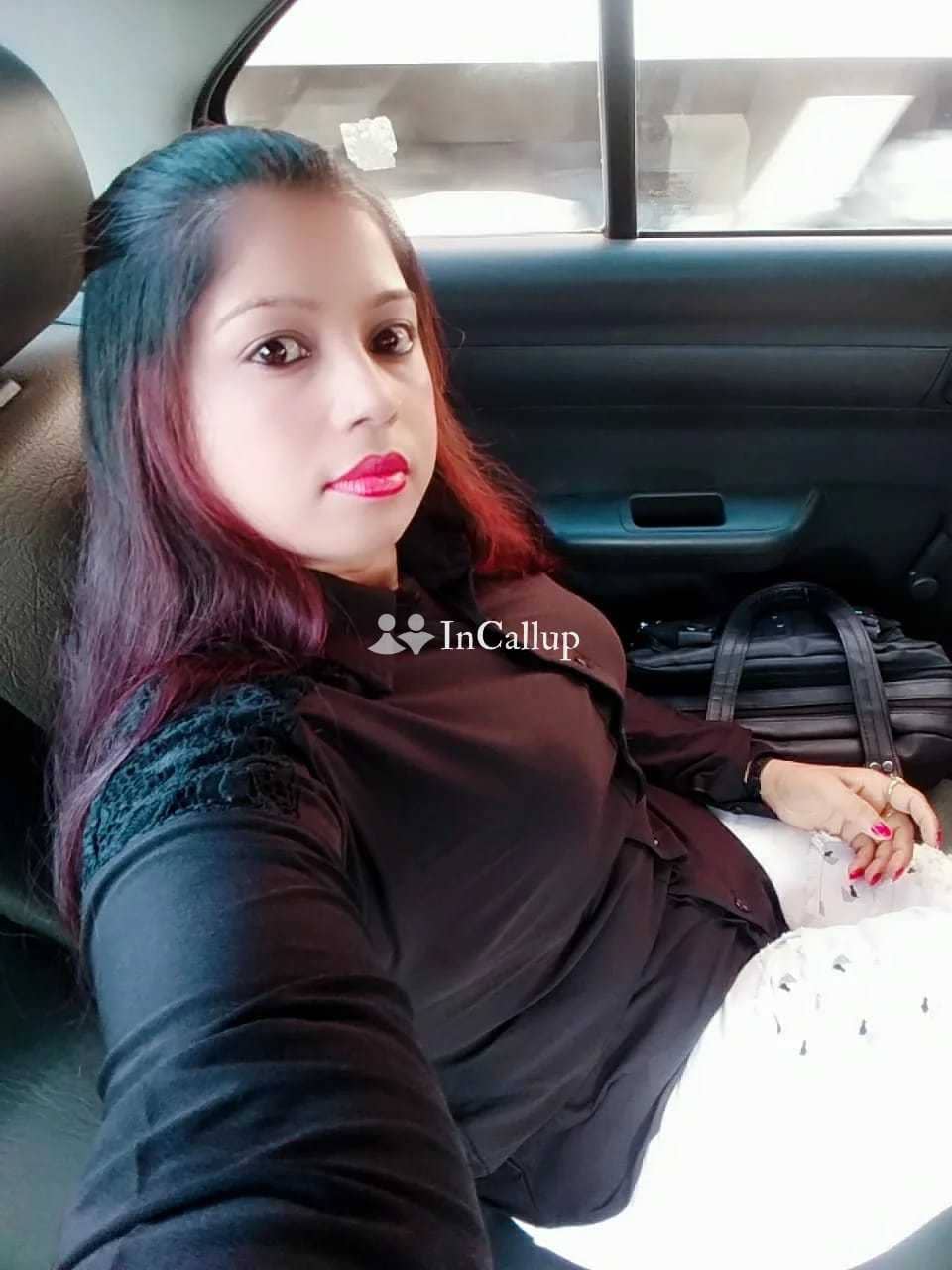 available for discreet meetings tempting known for being classy professional escort in porbandar - Call Girls in Porbandar