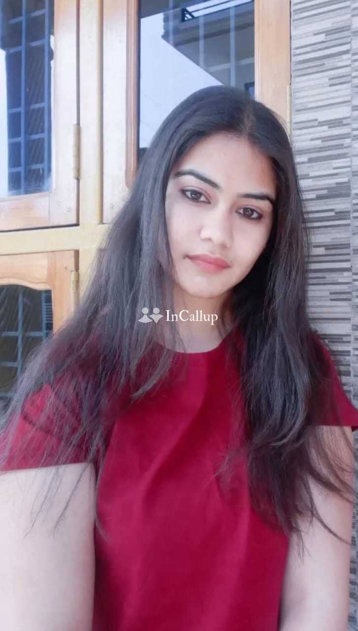 wild low price service twenty one year old call girls ready for fun stylish black hair and black eyes - Call Girls in Porvorim