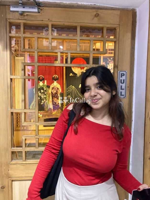 seductive rani kumari twenty two year old call girls available sexy black body and black hair - Call Girls in Prayagraj