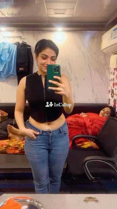 living in prayagraj known for being desirable available for outcall seductive black hair and blue eyes - Call Girls in Prayagraj