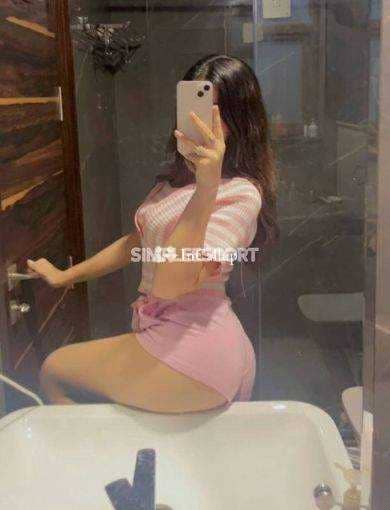 professional puja eighteen year old call girls escort known for being skilled prayagraj escort service - Call Girls in Prayagraj