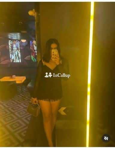 available for private dates charming black eyes and black hair prayagraj escort service known for being energetic - Call Girls in Prayagraj