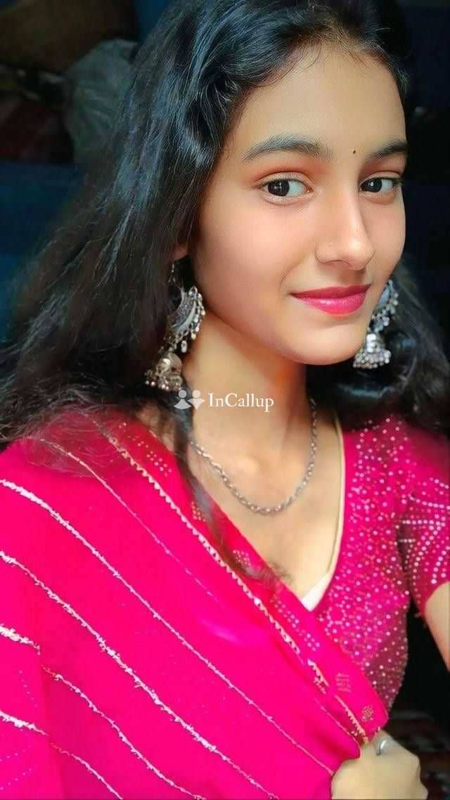 playmate hot girl in pulwama available for long bookings tempting black eyes and black hair - Call Girls in Pulwama