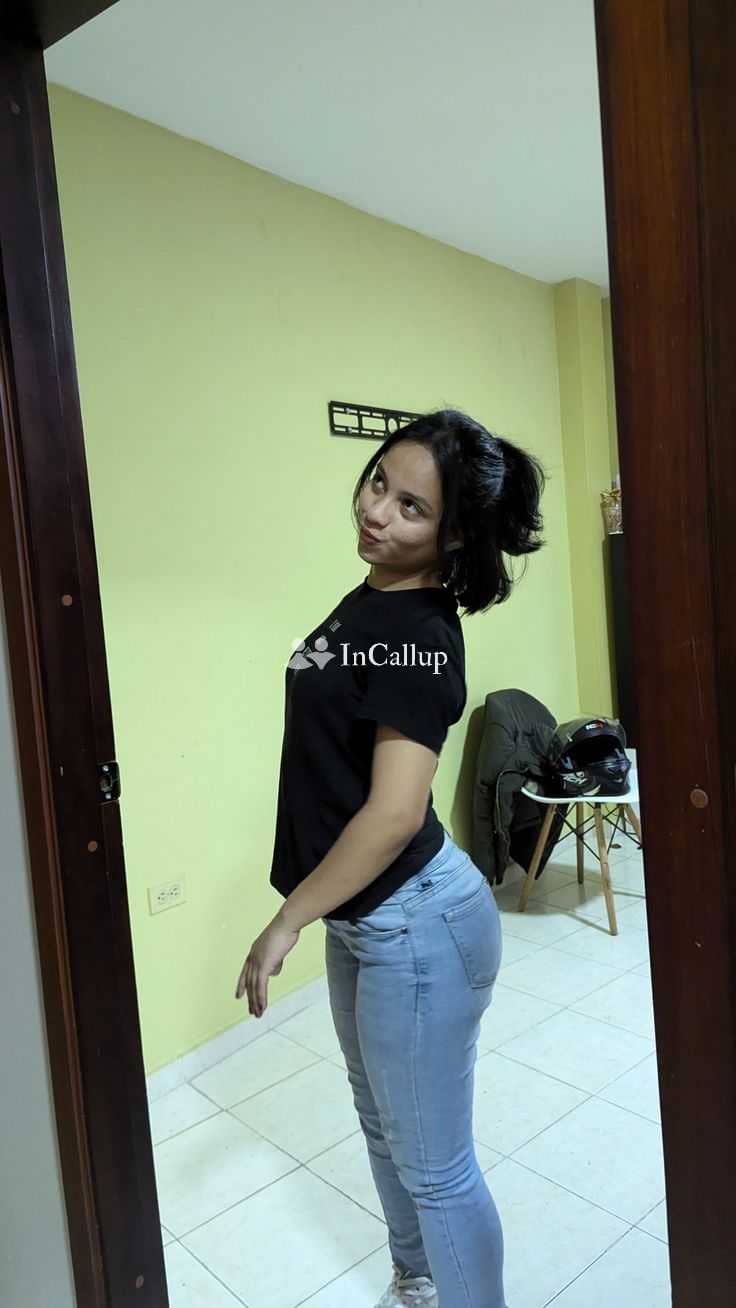 exclusive escort in pune delicate blonde hair and black eyes young lucky bhai twenty one year old call girls beauty - Call Girls in Pune