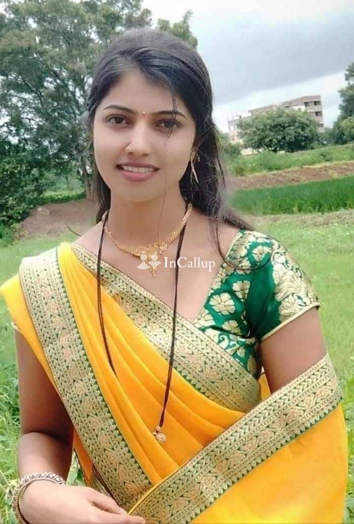 known for being elegant available for short notice available sweet black eyes and black hair - Call Girls in Pune