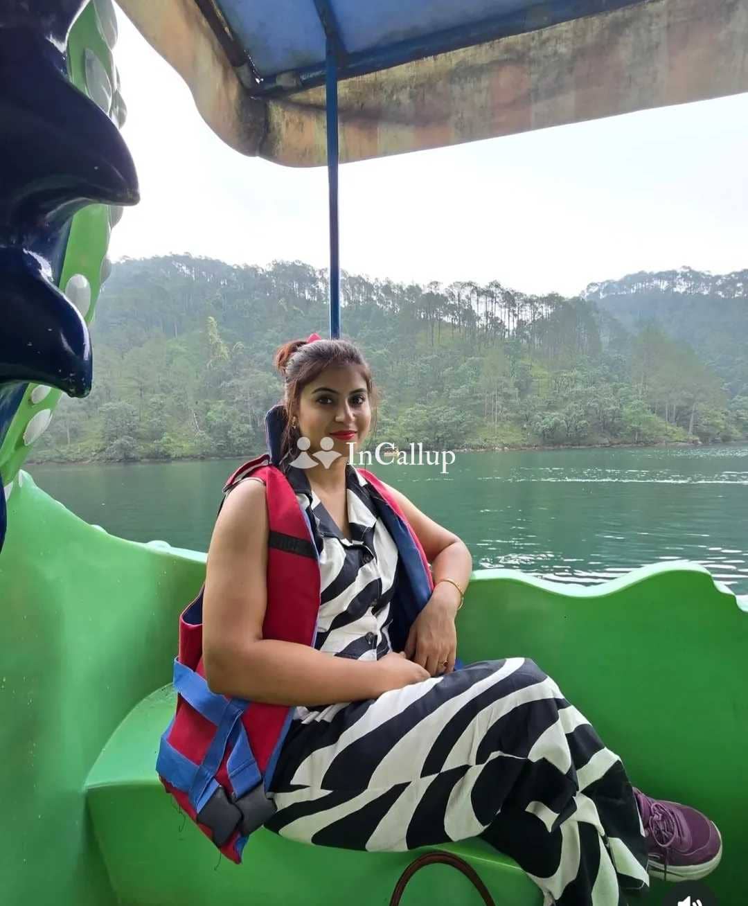 magnetic black eyes and hazel hair available now trusted reliable service - Call Girls in Pune