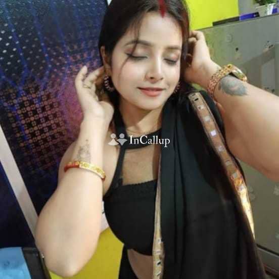 smooth black eyes and black hair exclusive escort service in pune available now trusted reliable service - Call Girls in Pune